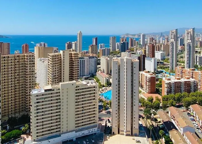 2 Bedroom Comfort With Airconditioning - Max 6 Guests Benidorm