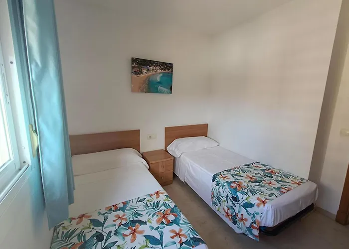 2 Bedroom Comfort With Airconditioning - Max 6 Guests Benidorm